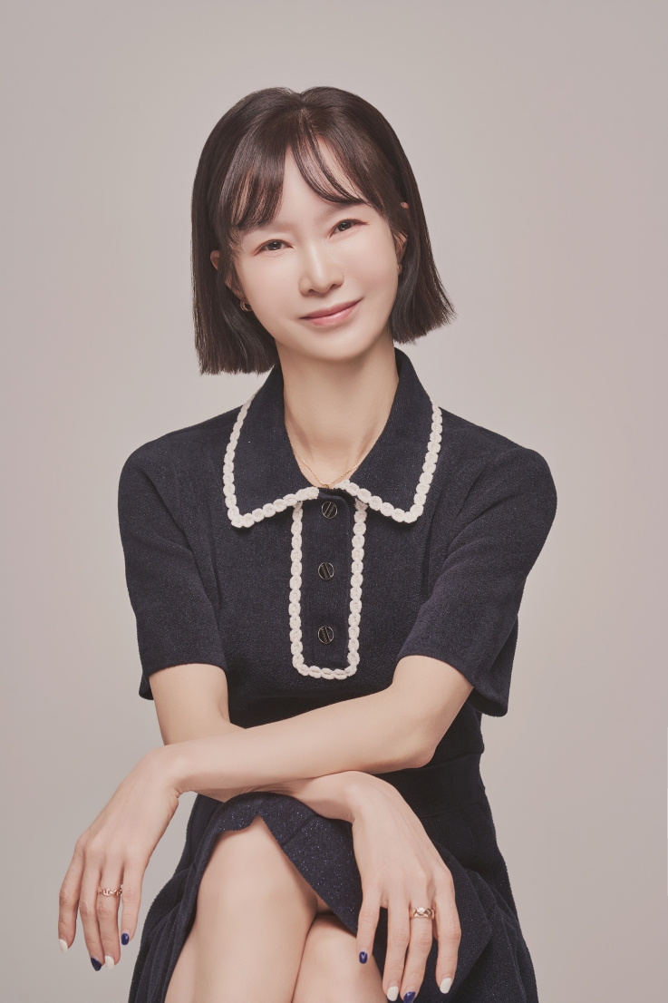 首席院长 Kang Jungha